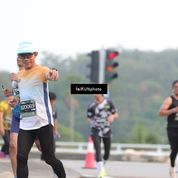 Runner Photo 6444599