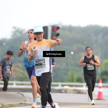 Runner Photo 6444600
