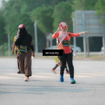Runner Photo 6444623