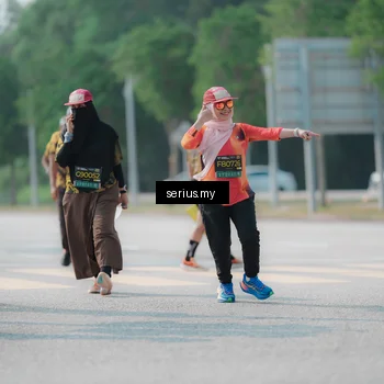 Runner Photo 6444634