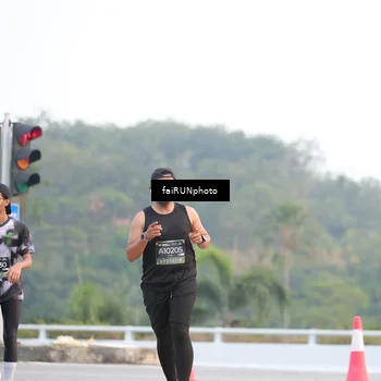 Runner Photo 6444654