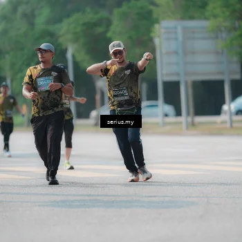 Runner Photo 6444689