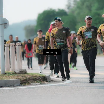 Runner Photo 6444695