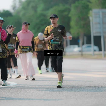 Runner Photo 6444754