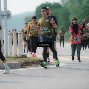 Runner Photo 6444837