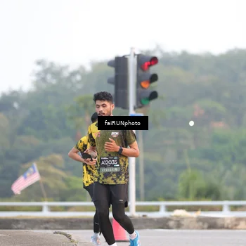 Runner Photo 6444854