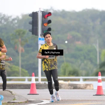 Runner Photo 6444896