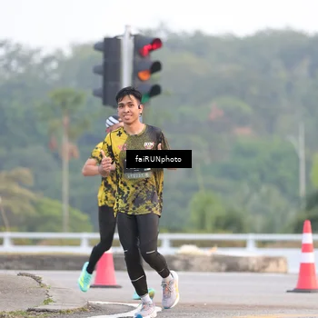 Runner Photo 6444932