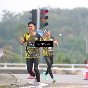 Runner Photo 6444936