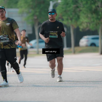 Runner Photo 6444943