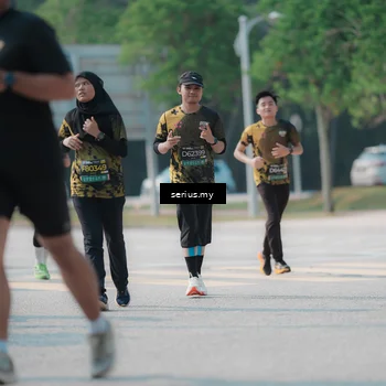 Runner Photo 6444971
