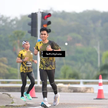 Runner Photo 6444974