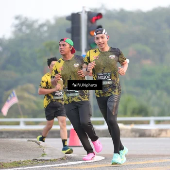Runner Photo 6445027