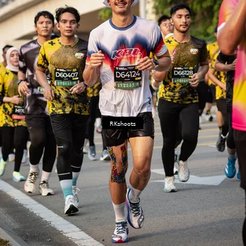 Runner Photo 6445032