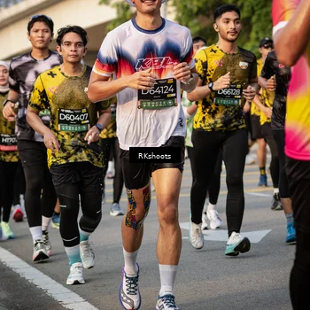 Runner Photo 6445050