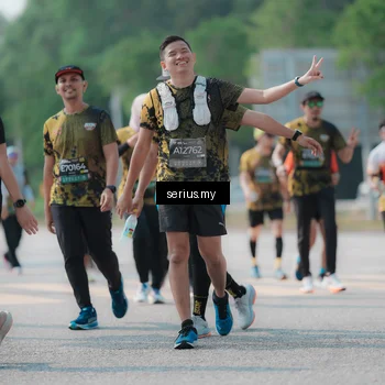 Runner Photo 6445052