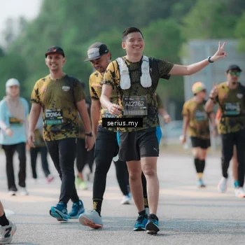 Runner Photo 6445062