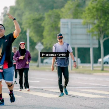 Runner Photo 6445070