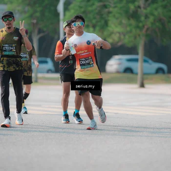 Runner Photo 6445089