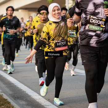 Runner Photo 6445115