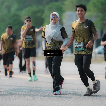 Runner Photo 6445153