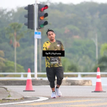 Runner Photo 6445224