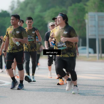 Runner Photo 6445246
