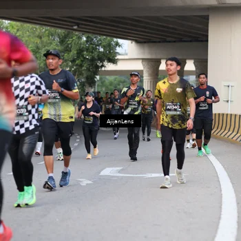 Runner Photo 6445257