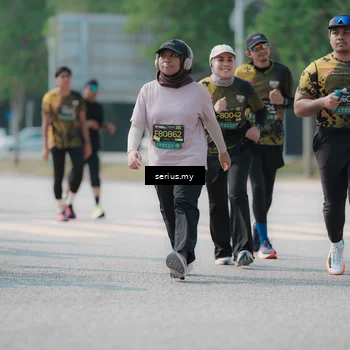 Runner Photo 6445264