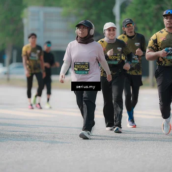 Runner Photo 6445267