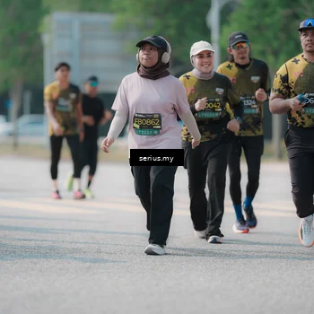 Runner Photo 6445276