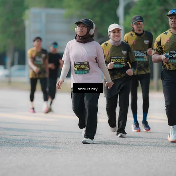 Runner Photo 6445281