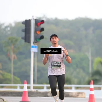 Runner Photo 6445301