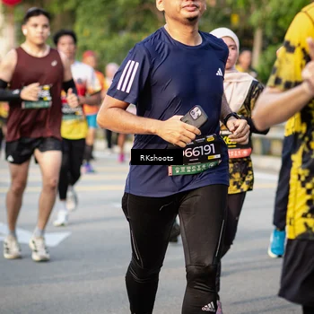 Runner Photo 6445319