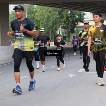 Runner Photo 6445326