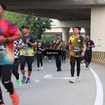 Runner Photo 6445327