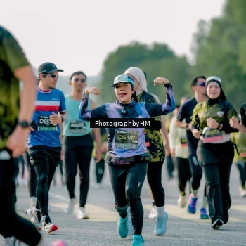 Runner Photo 6445328