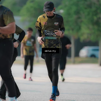 Runner Photo 6445335