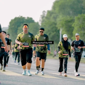 Runner Photo 6445350