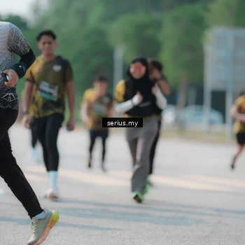 Runner Photo 6445357