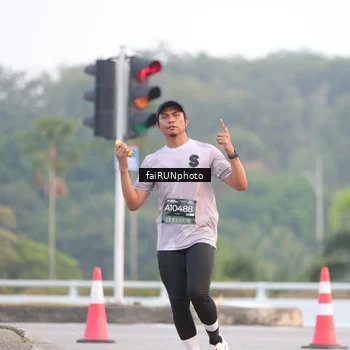 Runner Photo 6445364