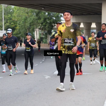 Runner Photo 6445373