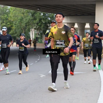Runner Photo 6445383