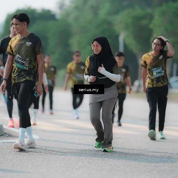 Runner Photo 6445384