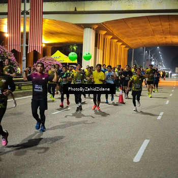 Runner Photo 6445390