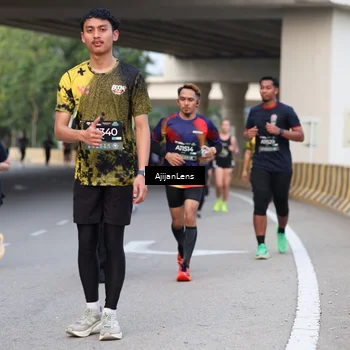 Runner Photo 6445405