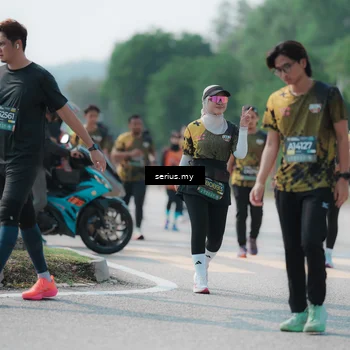 Runner Photo 6445428