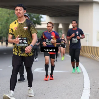 Runner Photo 6445433