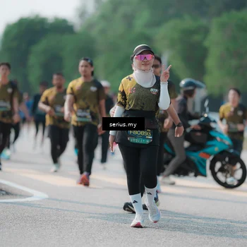 Runner Photo 6445438