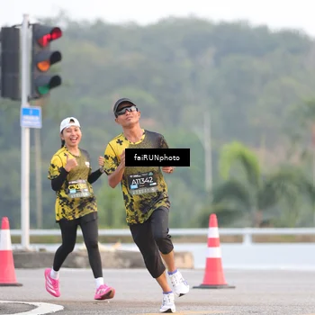 Runner Photo 6445451